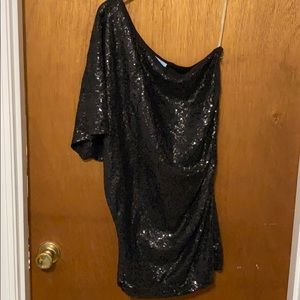 Medium Black sequins dress